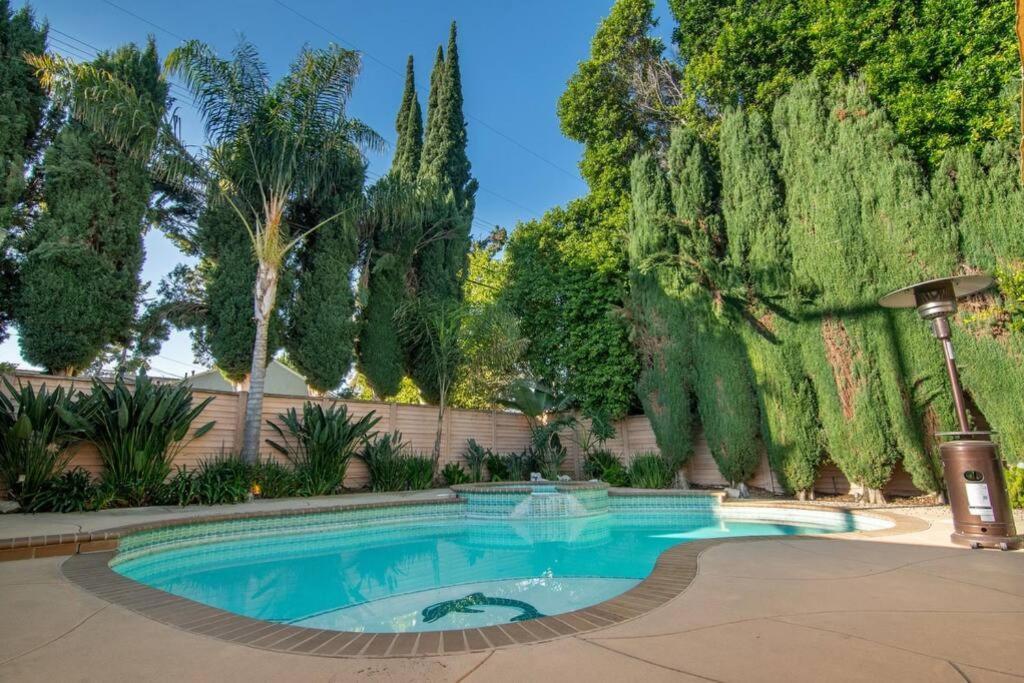 לוס אנג'לס Large Home With Pool + Jacuzzi מראה חיצוני תמונה